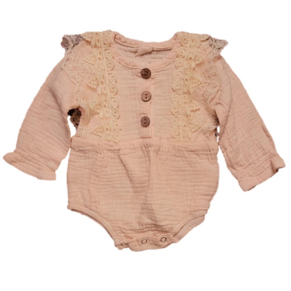 WISH baby girl cream long sleeve onsie. Size 6 months. Never worn!